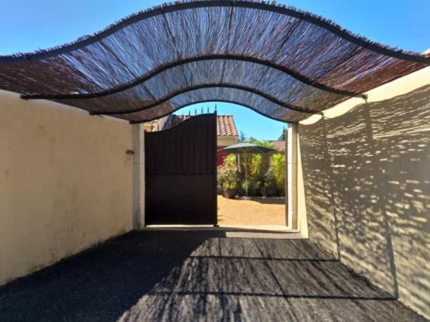 Lou Bagnou Mi-Clos Bagnols-sur-Ceze Ngoại thất bức ảnh